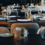 Wie Sie das perfekte Restaurant für Essen, Trinken in Ihrer Nähe finden